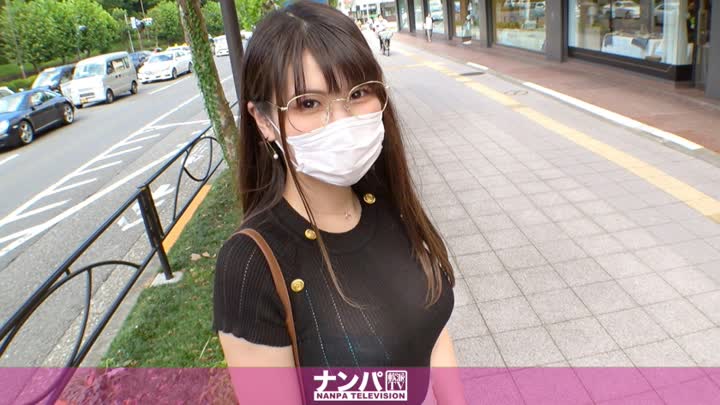 GANA2792 マジ軟派、初撮。 1875 メガネ巨乳のOLさん！今夜片想いの人と約束があるけど…スタッフのたくましい体によだれ垂らしてOKしちゃいました！